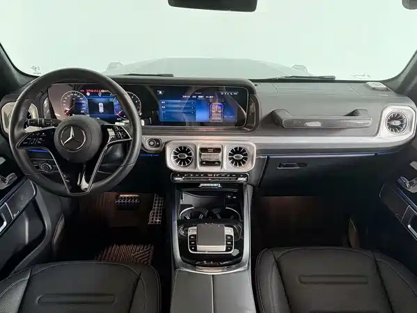Mercedes-Benz G-Class 2025
