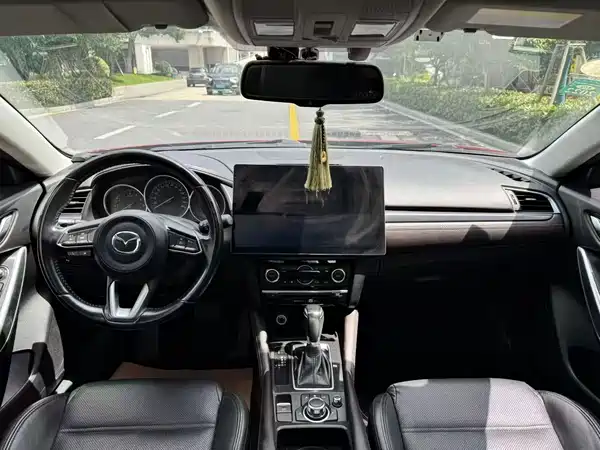 Mazda Atenza 2018