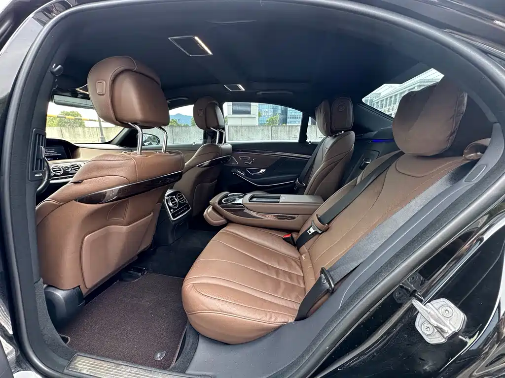 Mercedes-Benz S-Class 2019 — фото 12