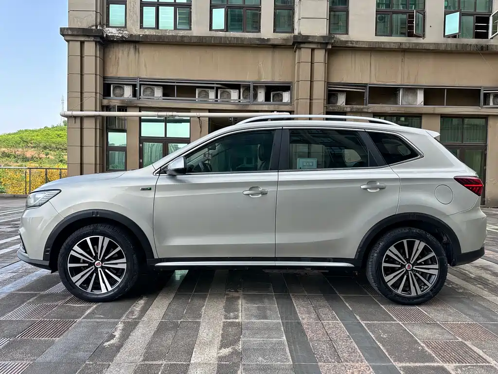 Roewe RX5 New Energy 2019 — фото 2
