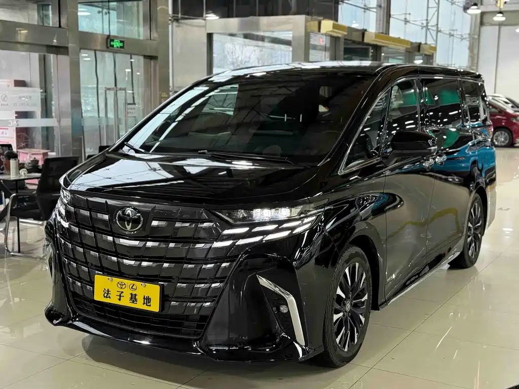 Toyota Alphard 2024 — фото 4