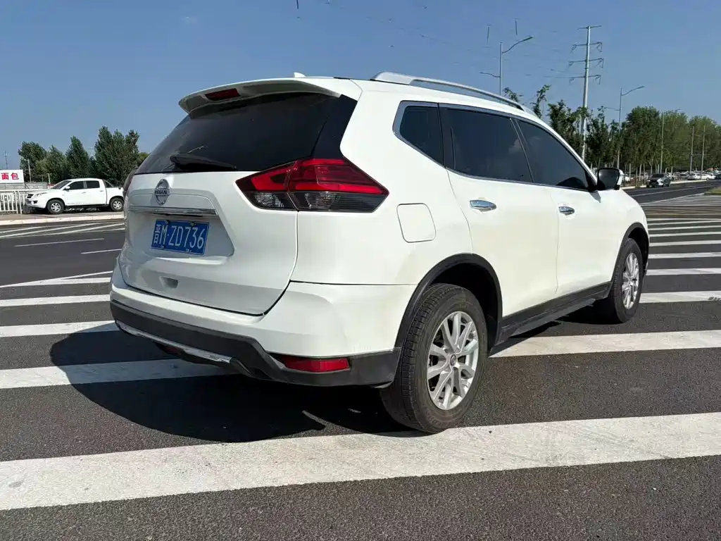 Nissan X-Trail 2025