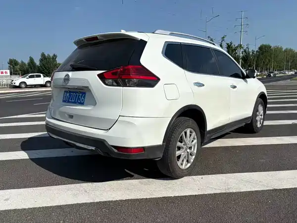 Nissan X-Trail 2025