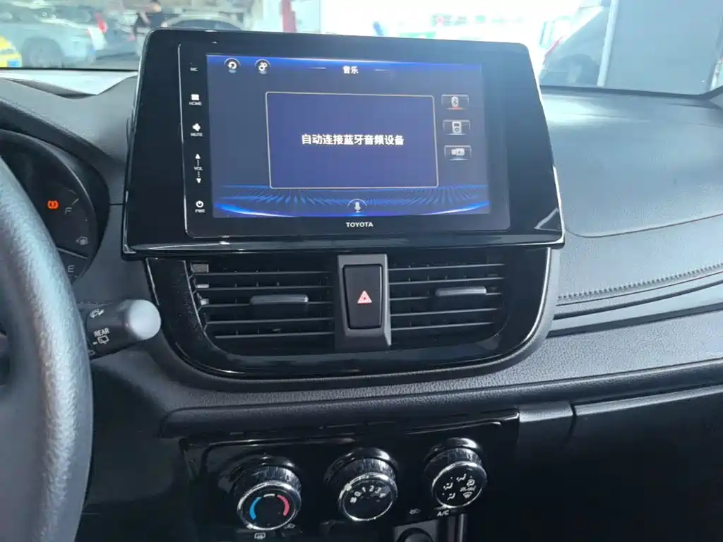 Toyota Vios FS 2023 — фото 13