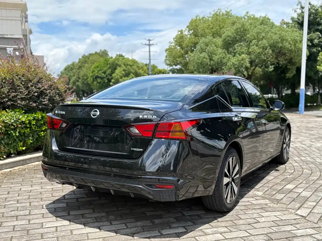 Nissan Teana 2020
