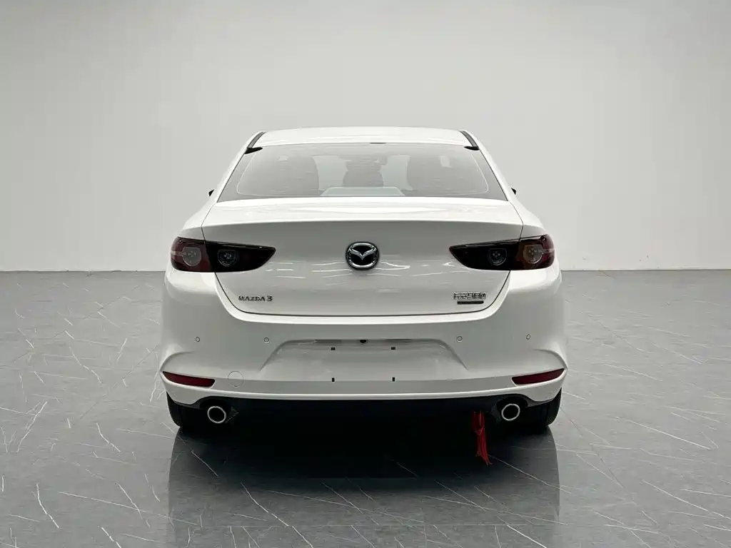 Mazda 3 Angkesela 2024