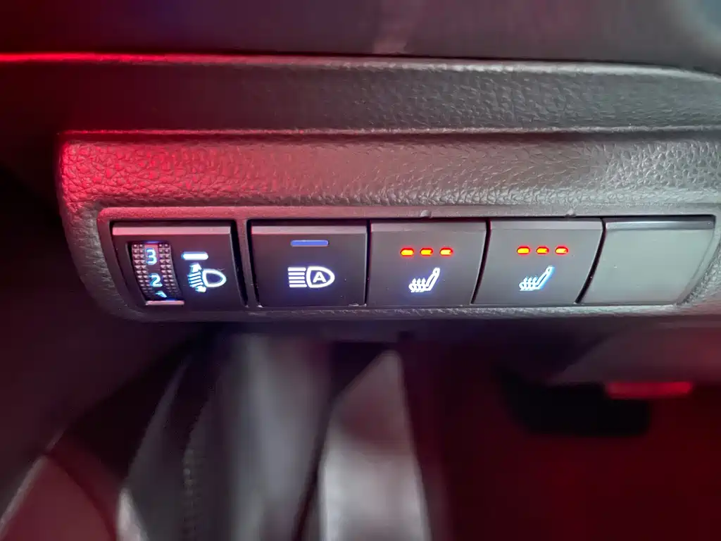Toyota Corolla 2022 — фото 18
