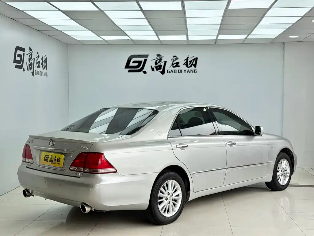 Toyota Crown 2007 — фото 22