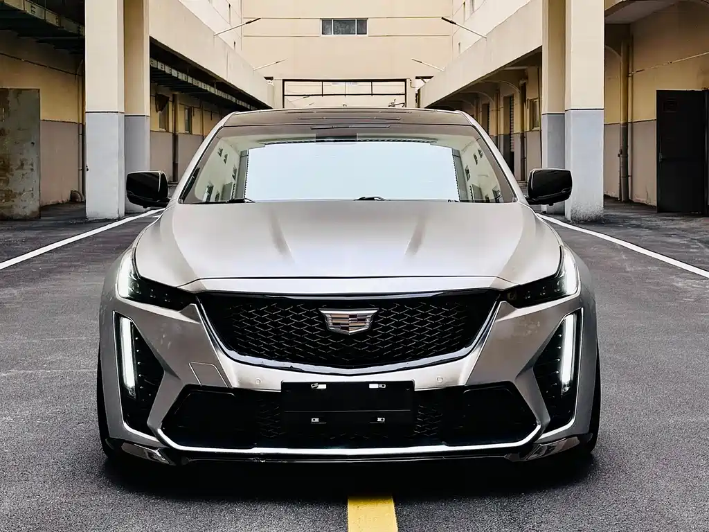 Cadillac CT5 2022 — фото 2