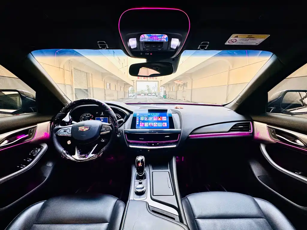 Cadillac CT5 2022 — фото 10