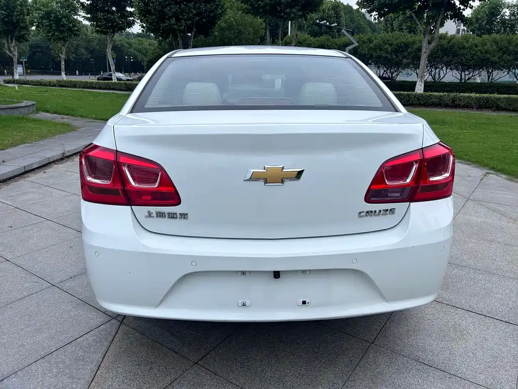 Chevrolet Cruze 2015 — фото 4
