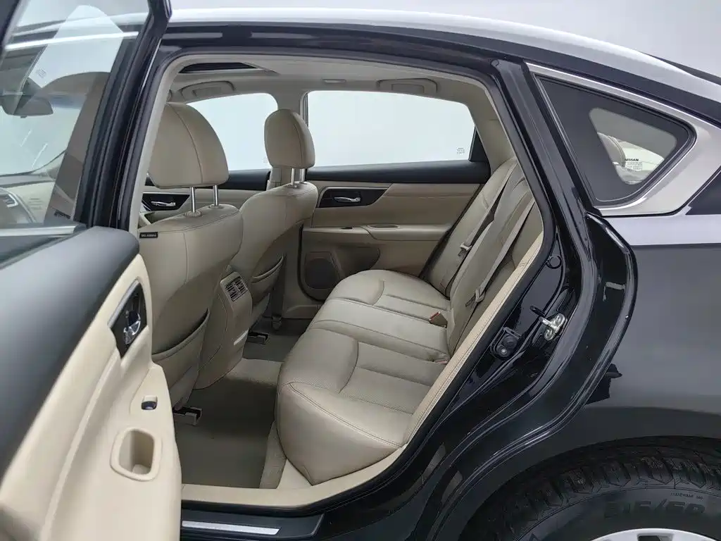 Nissan Teana 2015 — фото 15
