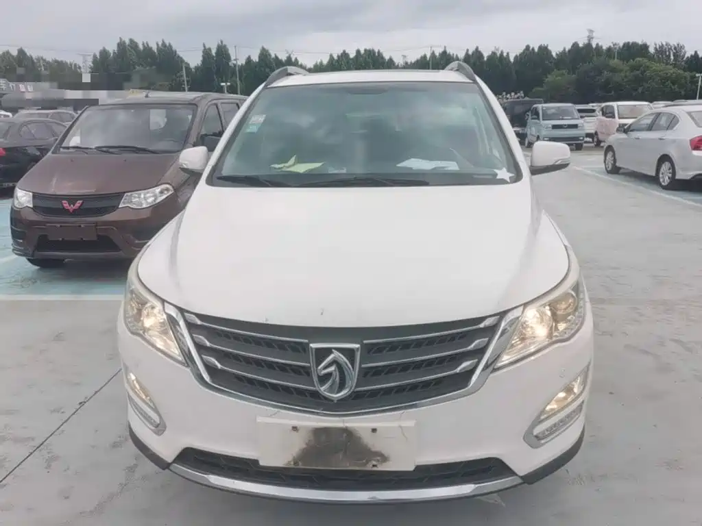 Baojun 560 2015