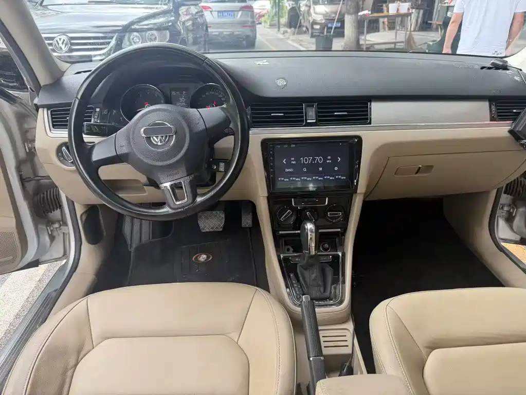 Volkswagen Bora 2014