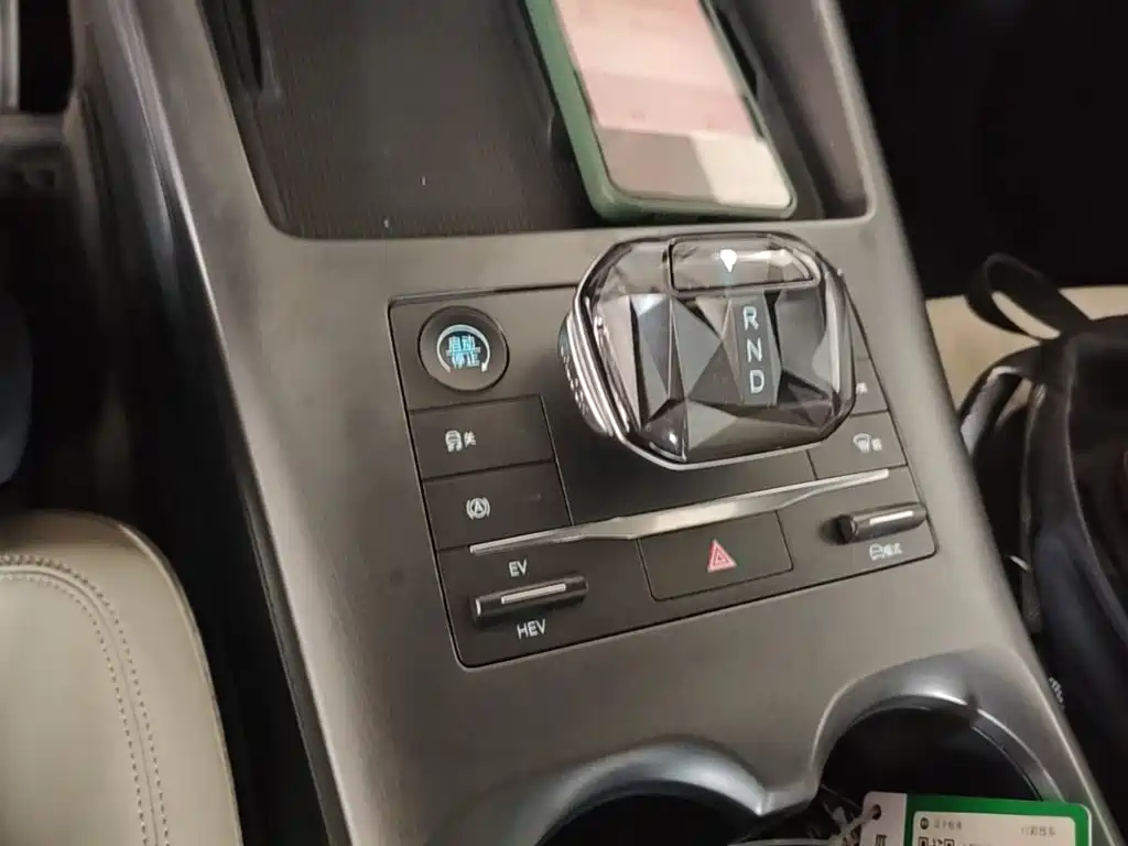 BYD Qin PLUS 2025 — фото 14