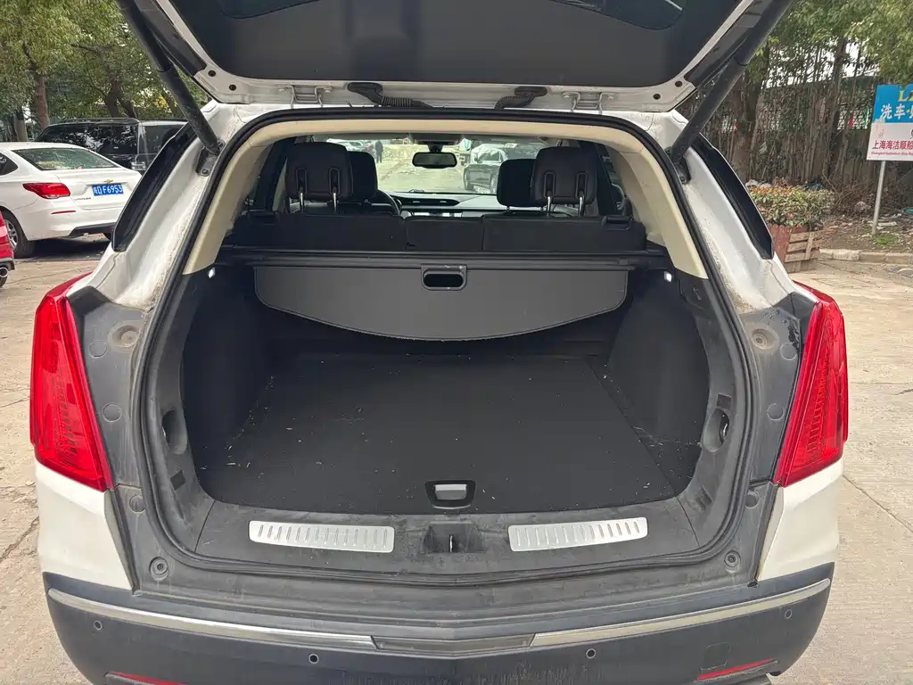 Cadillac XT5 2018 — фото 10