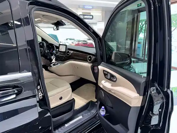Mercedes-Benz V-Class 2019
