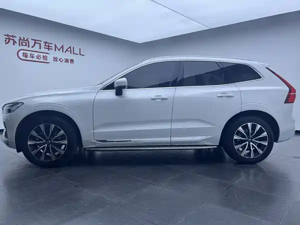 Volvo XC60 2023