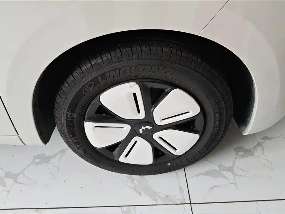 Wuling MINIEV 2025