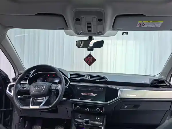 Audi Q3 2022