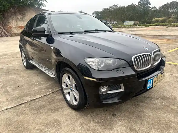 BMW X6 2013