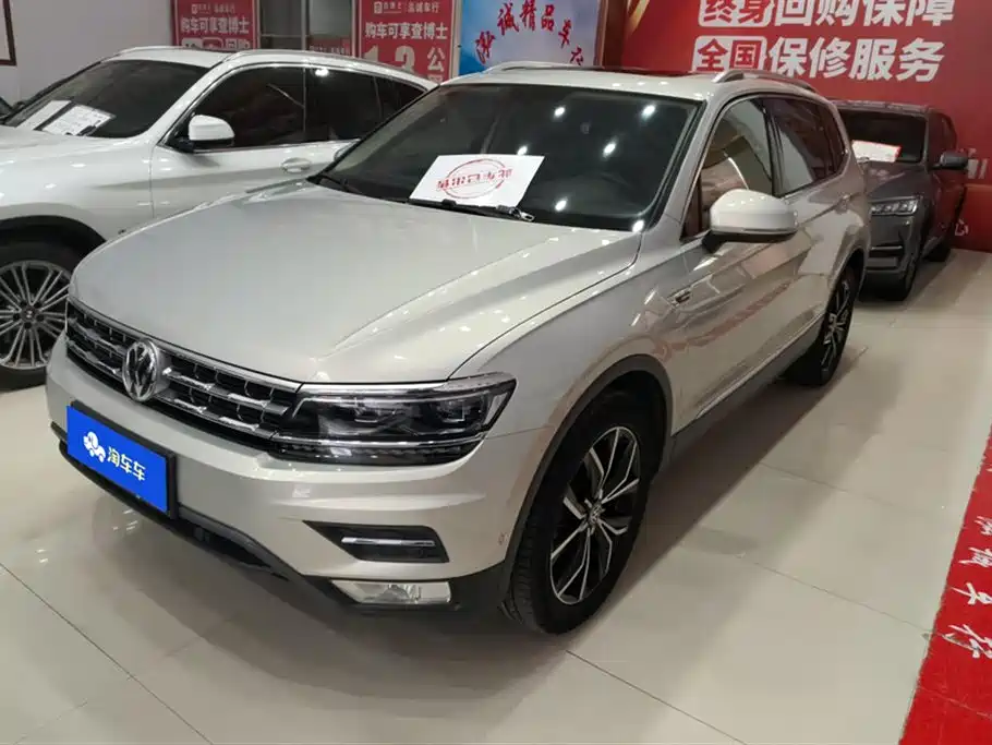 Volkswagen Tiguan L 2019 — фото 1