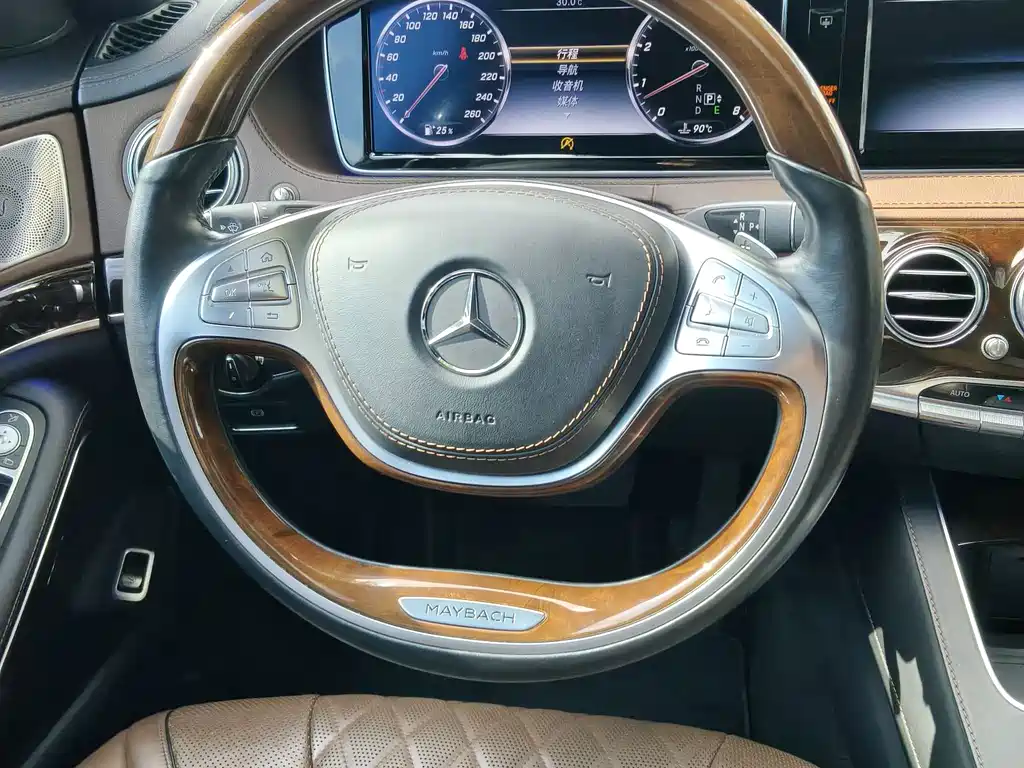 Mercedes-Benz Maybach S-Class 2017 — фото 10