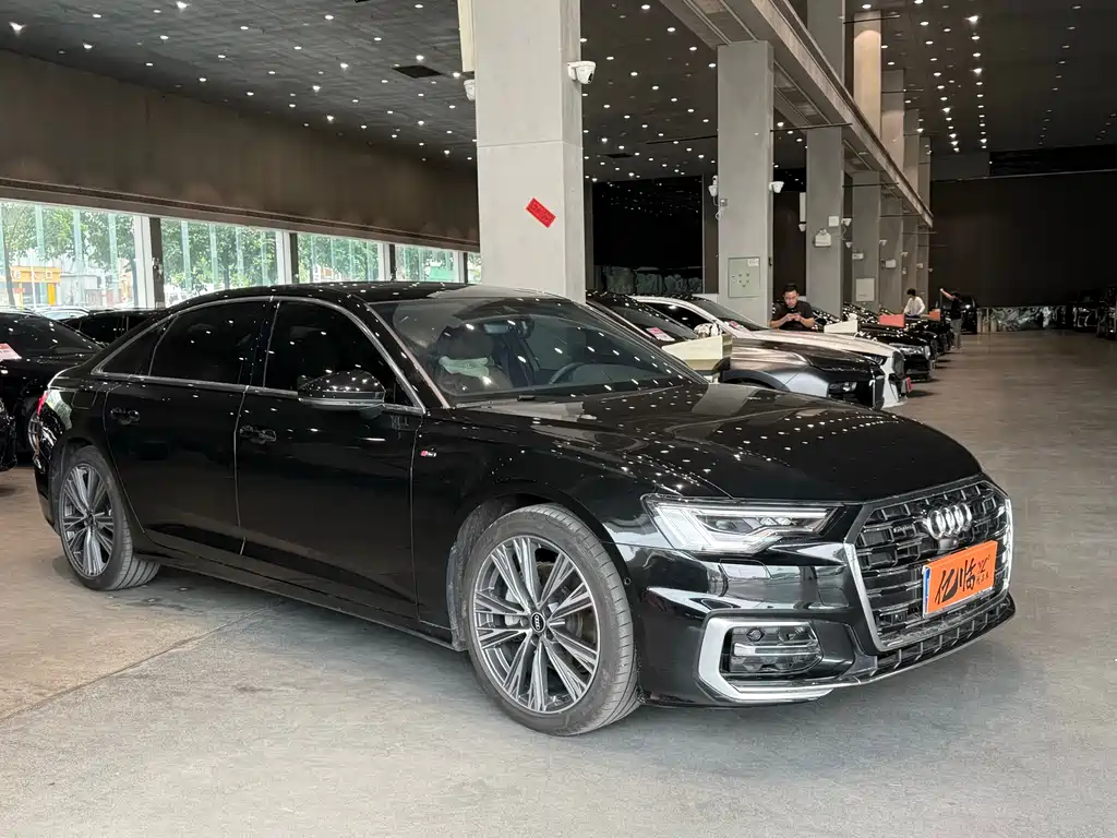 Audi A6L 2025 — фото 3