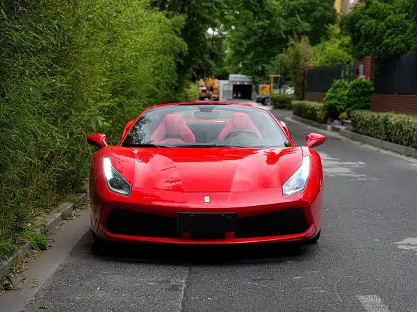 Ferrari 488 2019