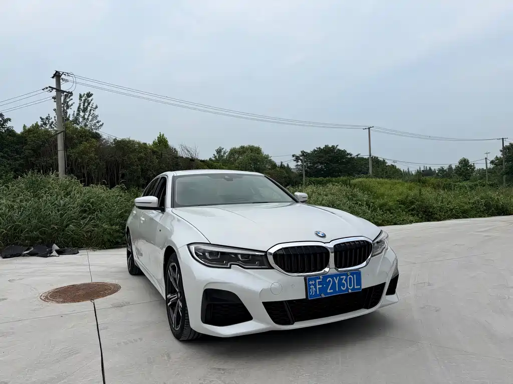 BMW 3 Series 2022