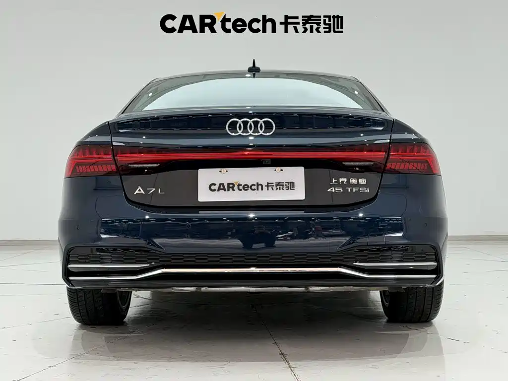 Audi A7L 2023 — фото 6