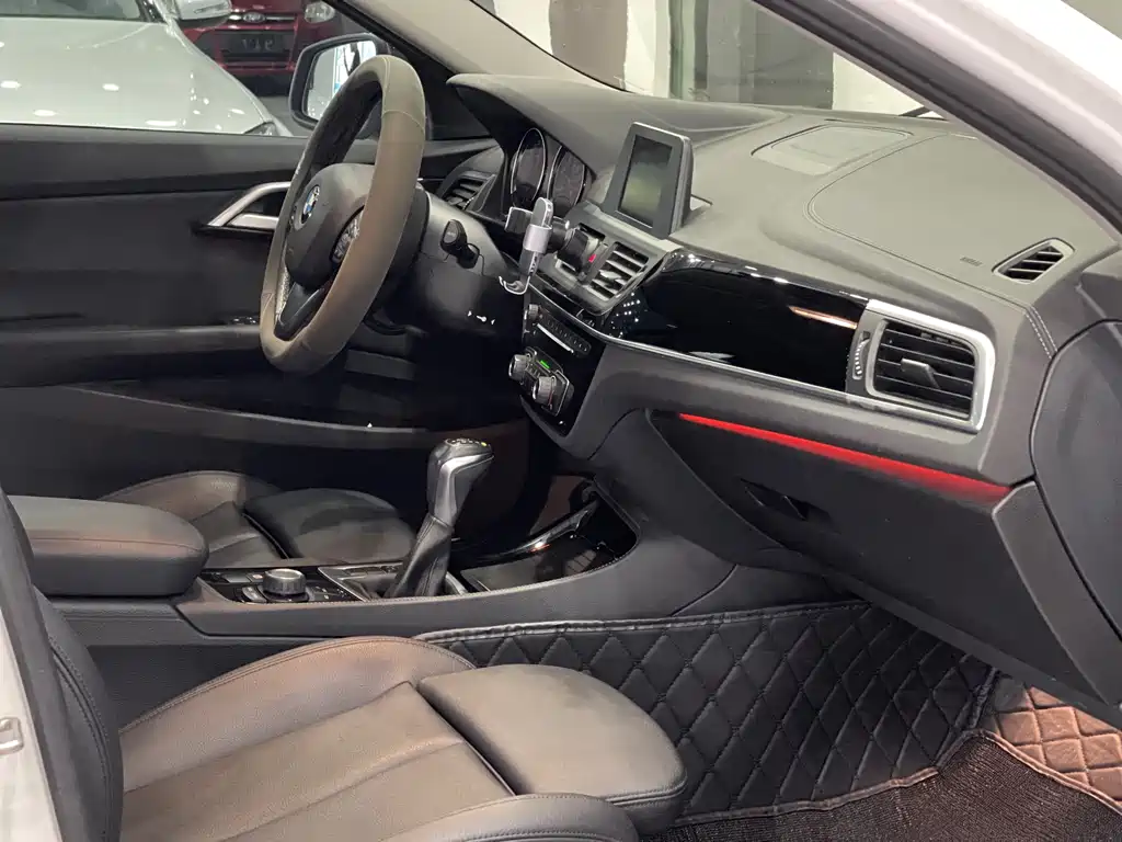 BMW 1 Series 2018