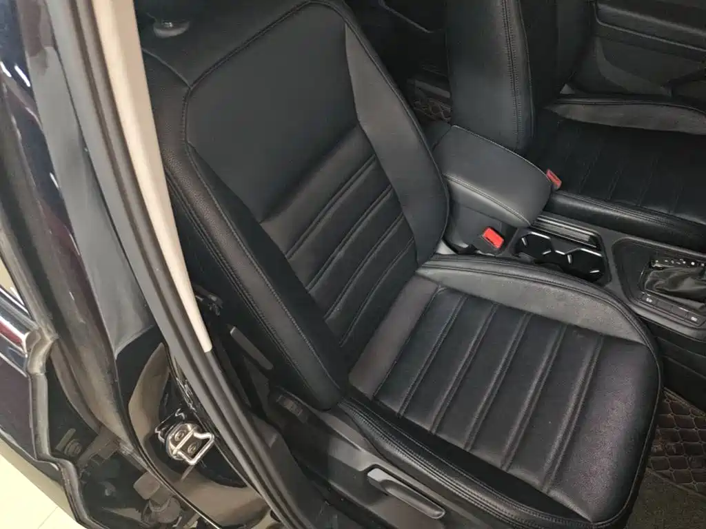 Volkswagen Tiguan L 2021 — фото 25