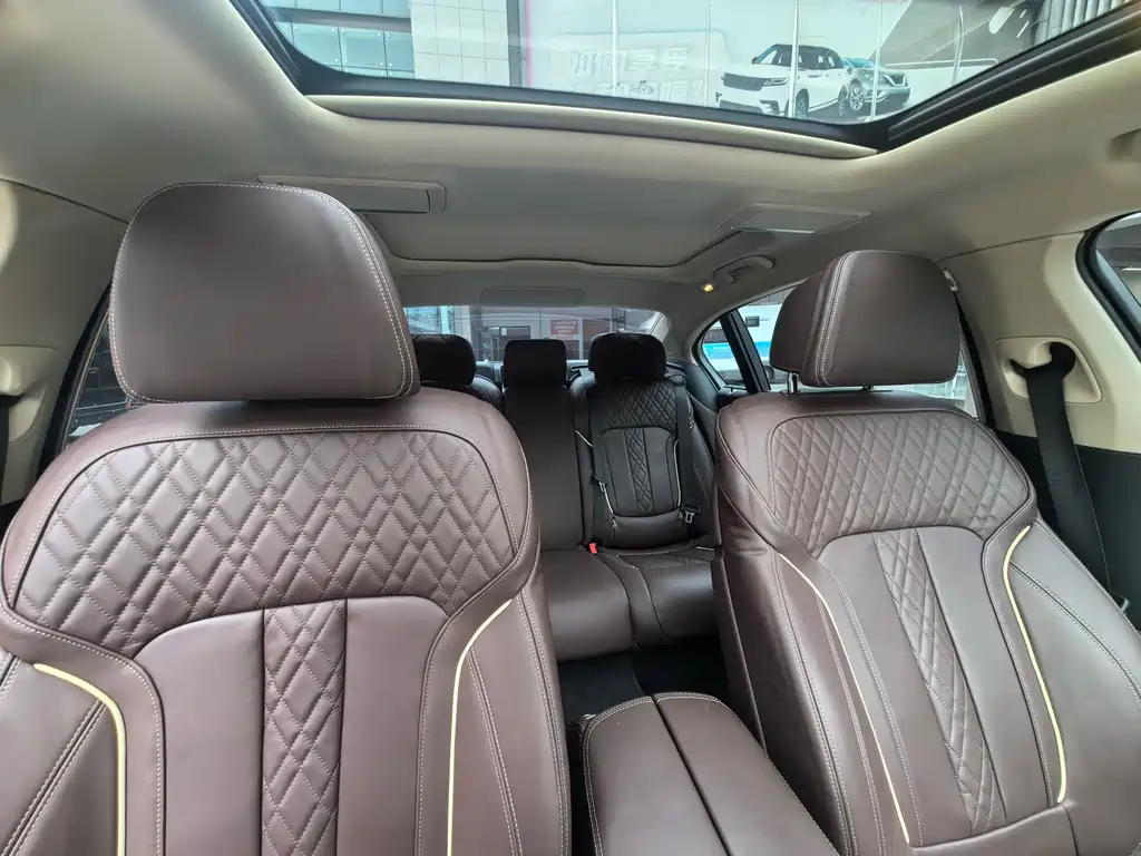 BMW 7 Series 2020 — фото 13