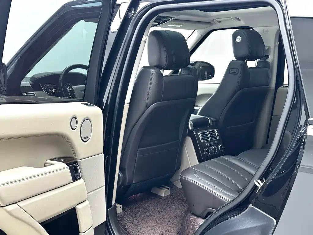 Land Rover Range Rover 2017 — фото 11