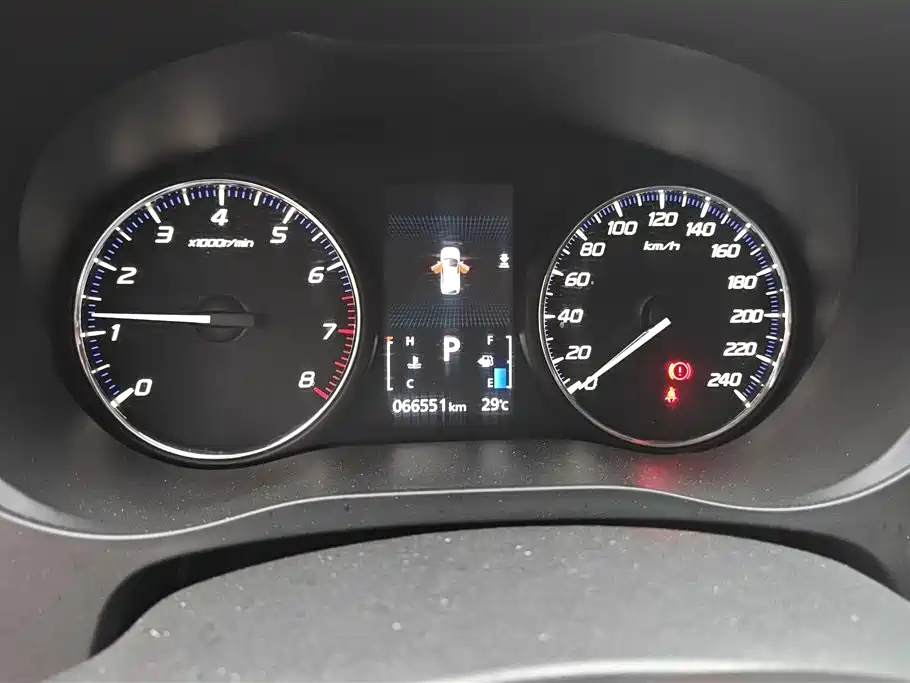Mitsubishi Outlander 2020 — фото 14