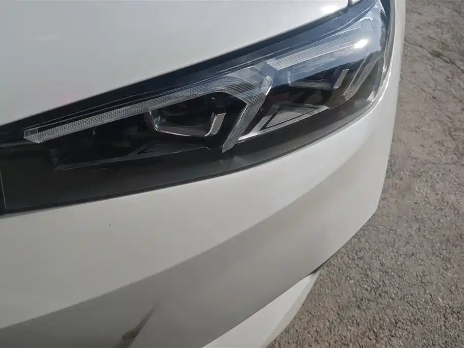 BMW i3 2024