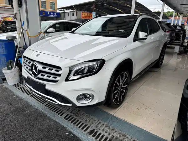 Mercedes-Benz GLA 2018