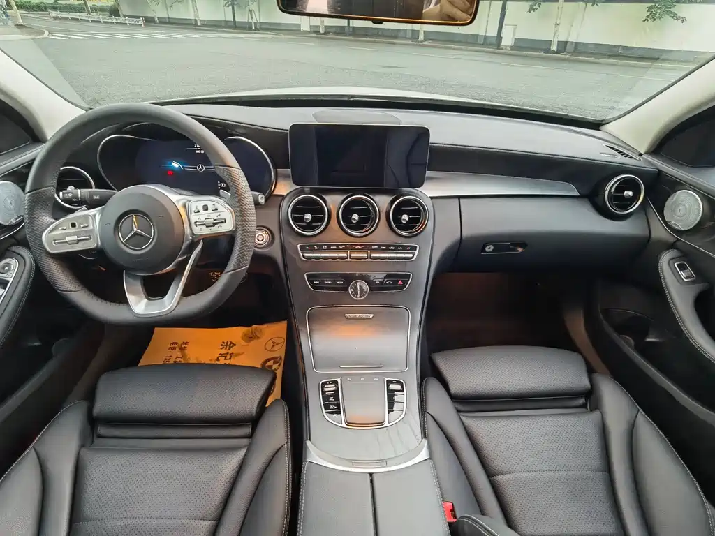 Mercedes-Benz C-Class 2020 — фото 9