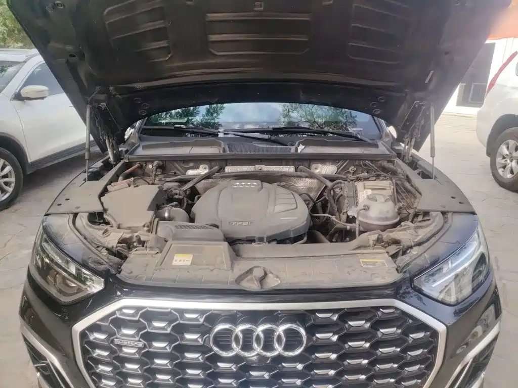 Audi Q5L Sportback 2022 — фото 11