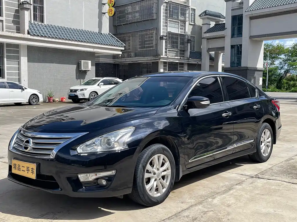 Nissan Teana 2014