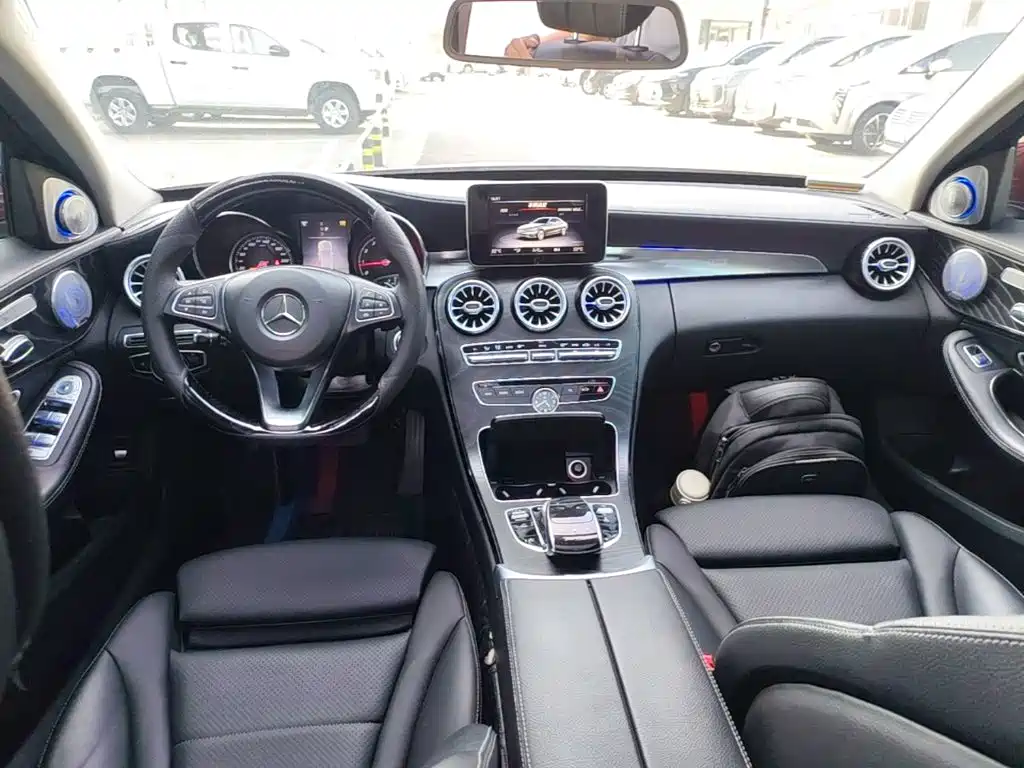 Mercedes-Benz C-Class 2019 — фото 10