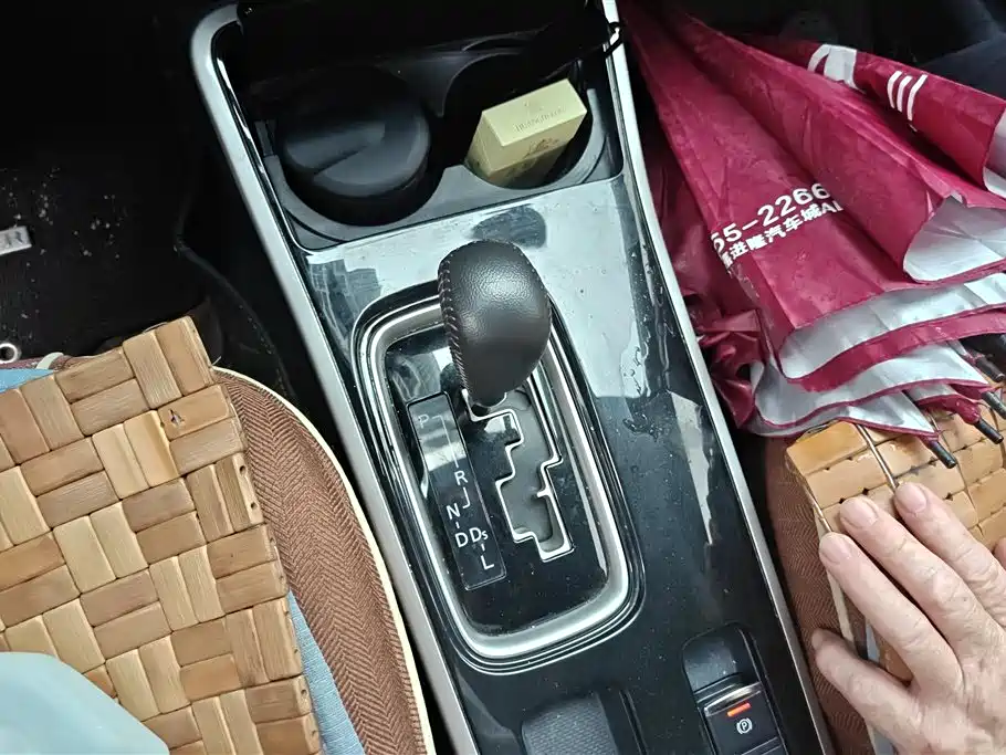 Mitsubishi Outlander 2020 — фото 16