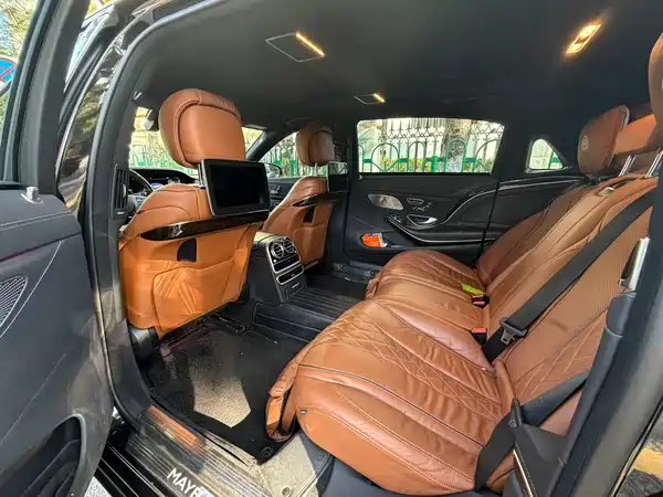 Mercedes-Benz Maybach S-Class 2021