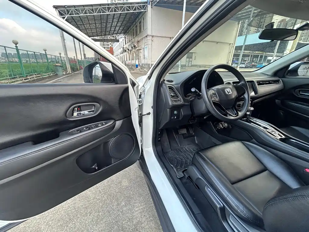 Honda Vezel 2019 — фото 15