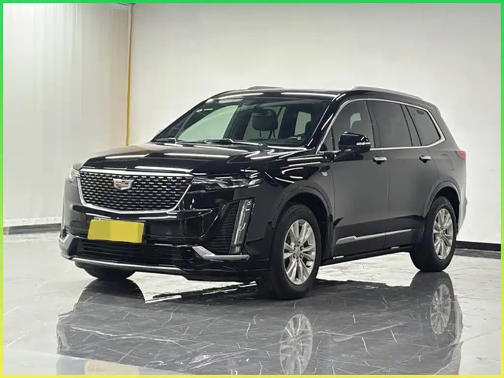 Cadillac XT6 2021 — фото 1