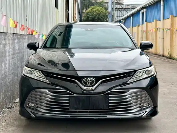 Toyota Camry 2019