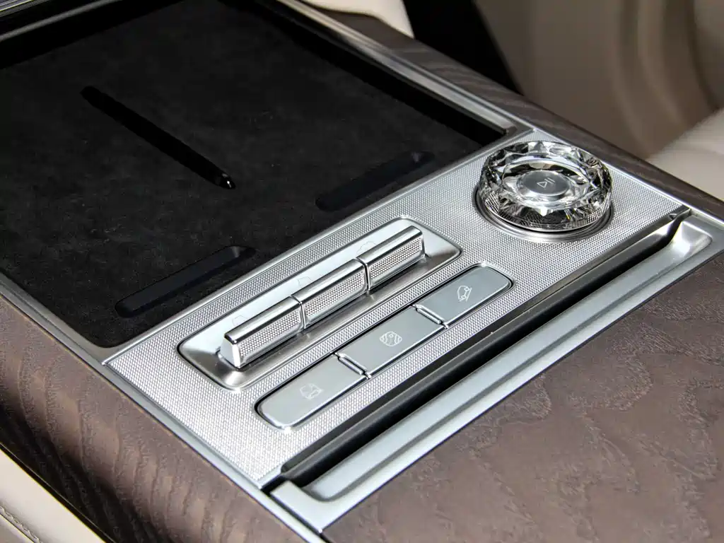 Zeekr 9X 2026 — фото 20