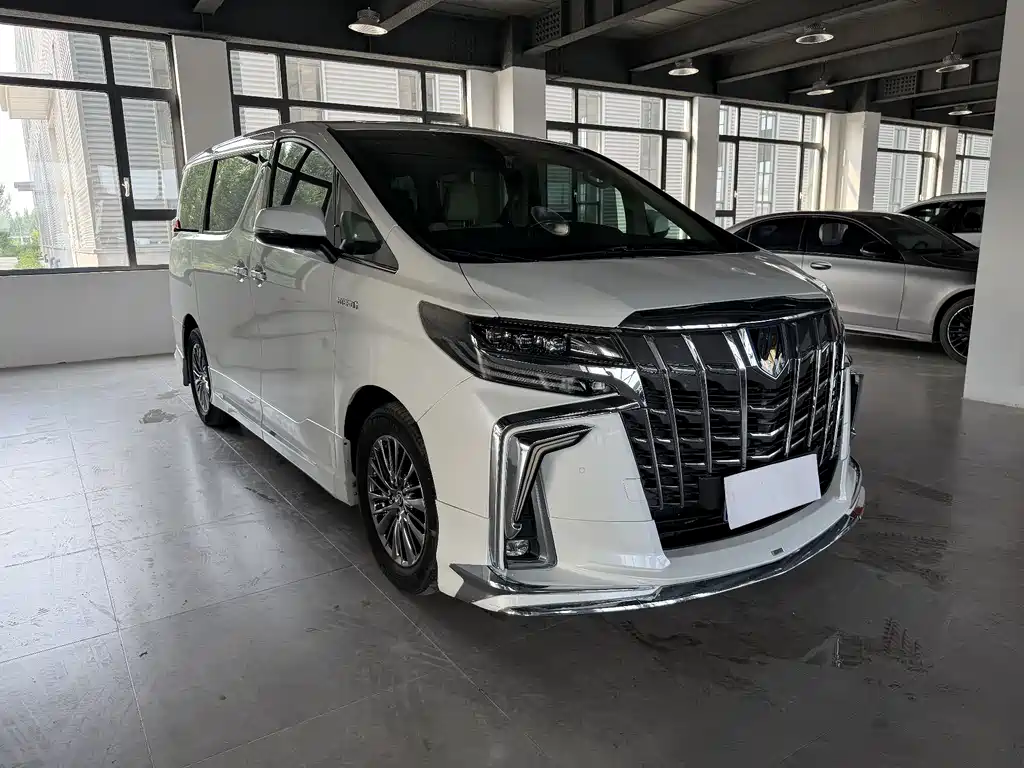 Toyota Vellfire 2021 — фото 6