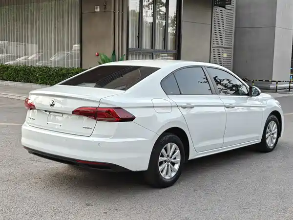 Volkswagen Bora 2021